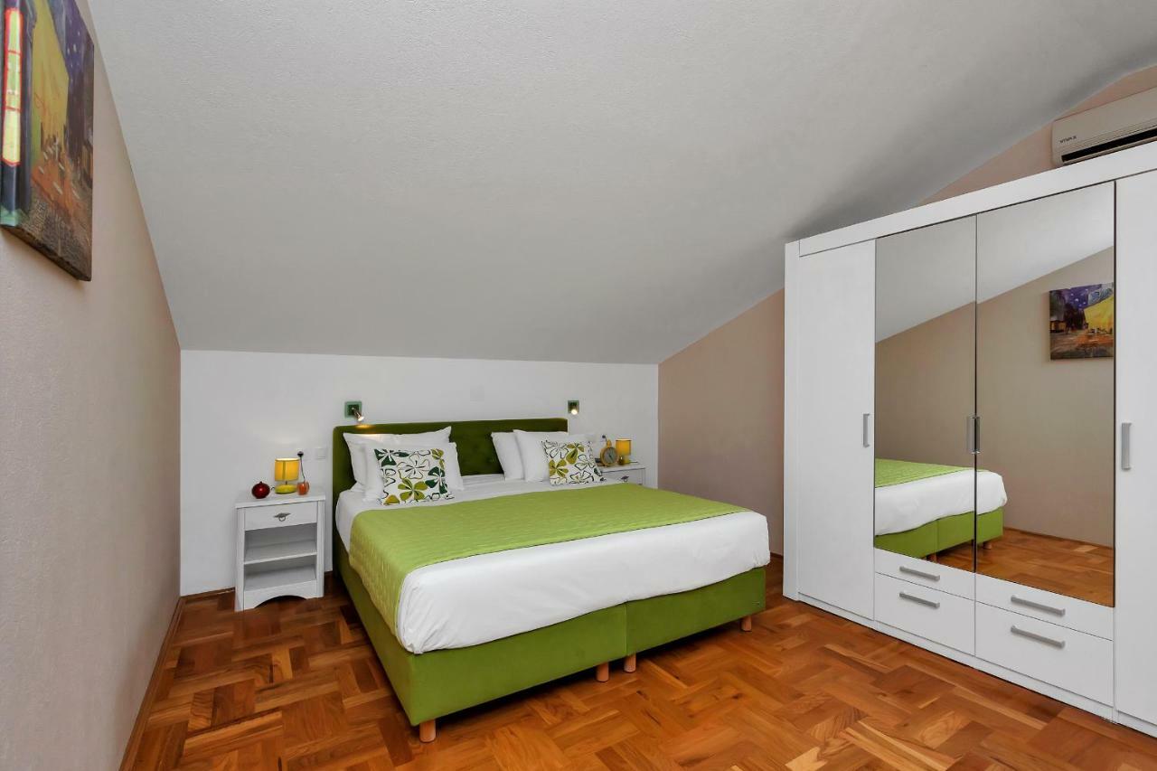 Villa Ana Подгора Екстер'єр фото